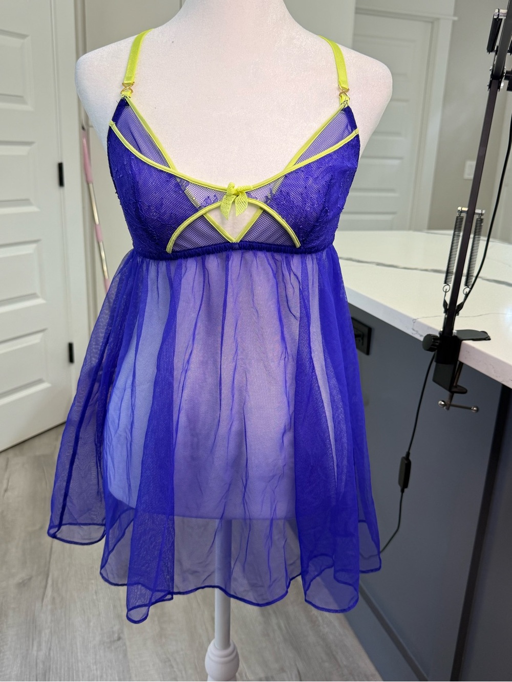 Victoria's Secret Very Sexy Sheer Mesh Babydoll Lingerie Purple Neon Green M